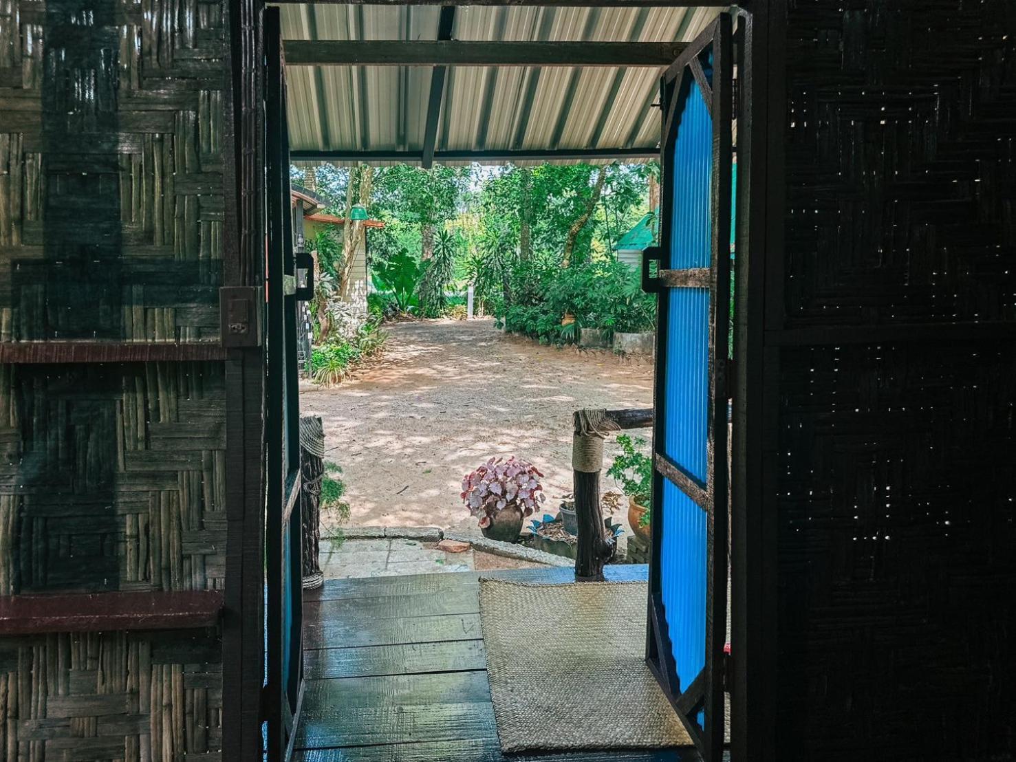 Baan Suanthip Homestay - Aoluek Natural Retreat Ao Luk Екстериор снимка